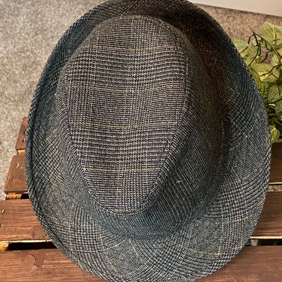 Stylish Weaved Short Brimmed Fedora - Picture 3 of 10
